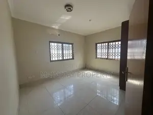 3bdrm House in East Legon for rent