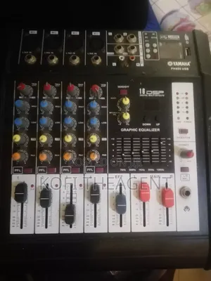 Yamaha Ph400 Powered 4channel Mixer