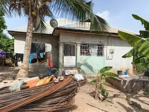7bdrm House in Atimatim Maase, Kumasi Metropolitan for sale