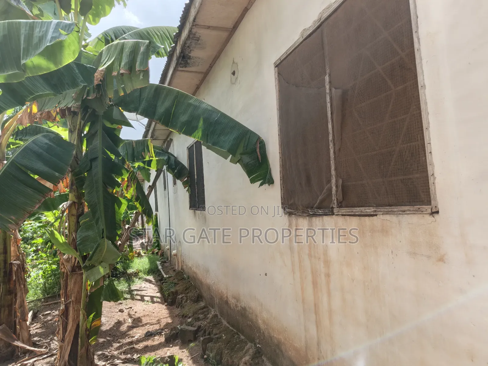 7bdrm House in Atimatim Maase, Kumasi Metropolitan for sale