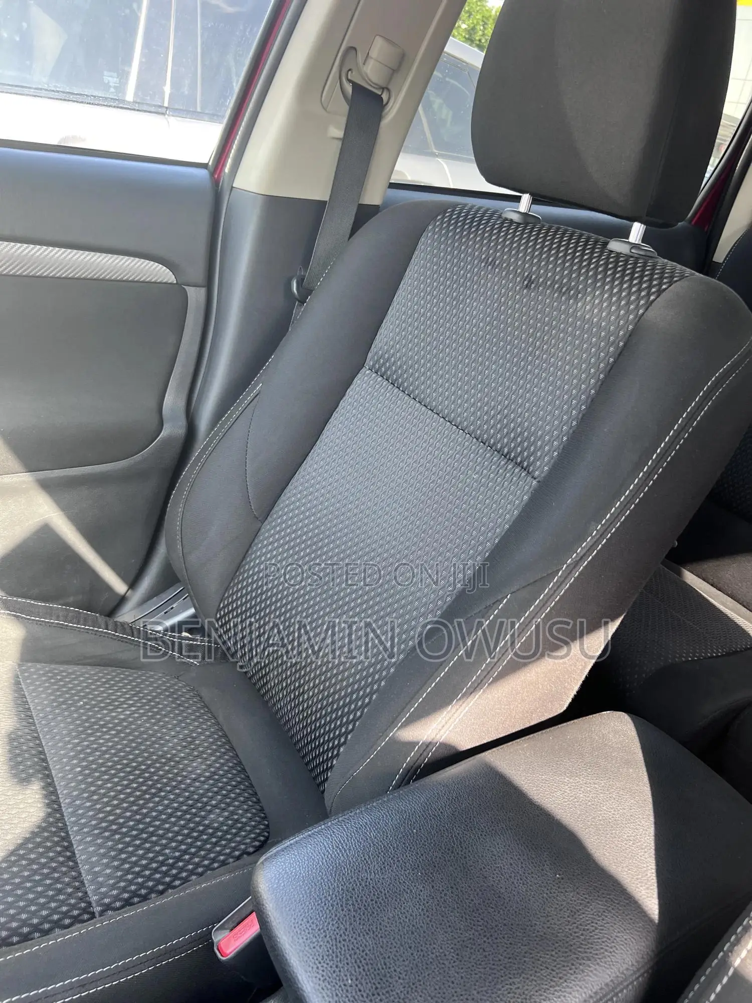 Mitsubishi Outlander ES AWC 2018 Red