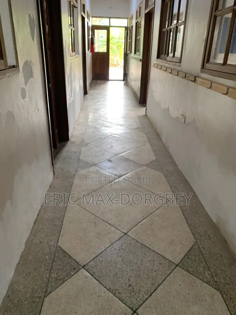 Building for Rent