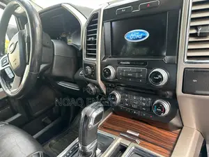 Ford F-150 2017 Black