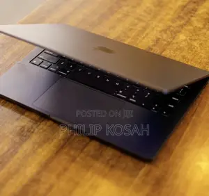 Laptop Apple MacBook Pro 36GB Intel Core M3 SSD 1T