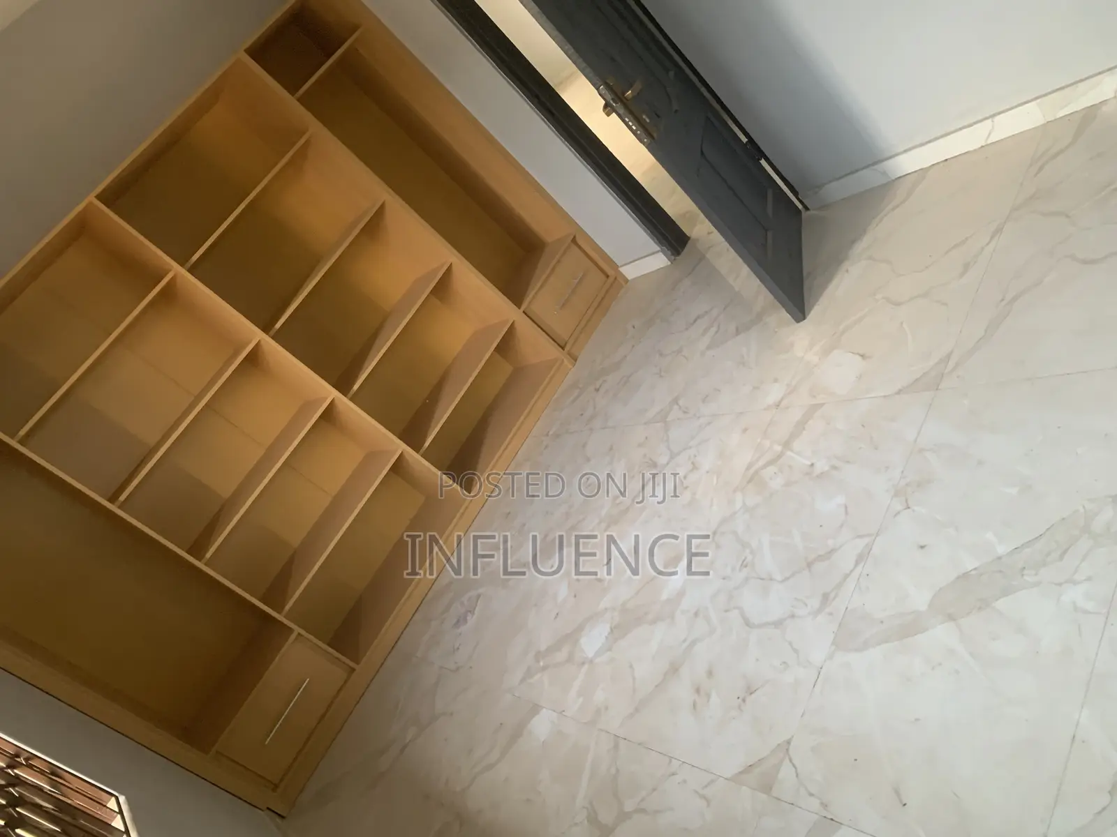 2bdrm Apartment in East Legon for rent