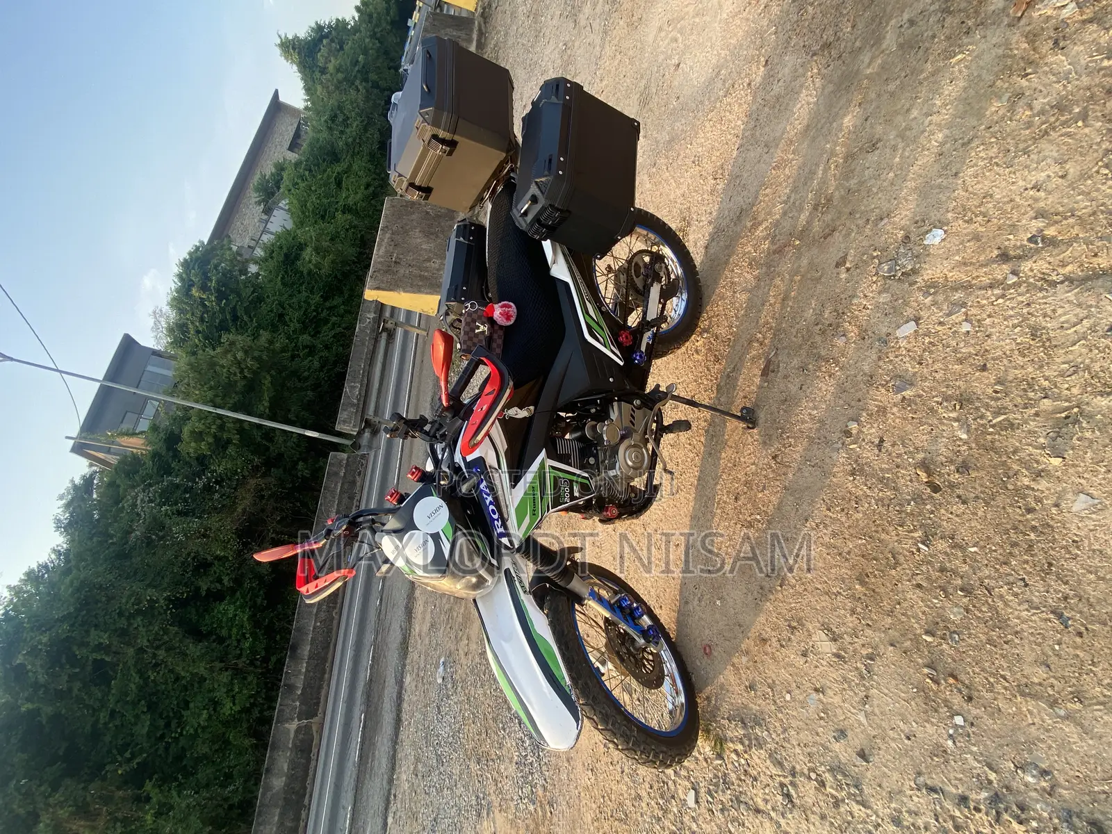 Royal Motorcycle 2025 White