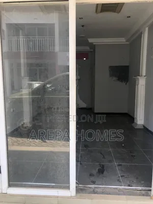A Strategic Shop Available for Quick Rent