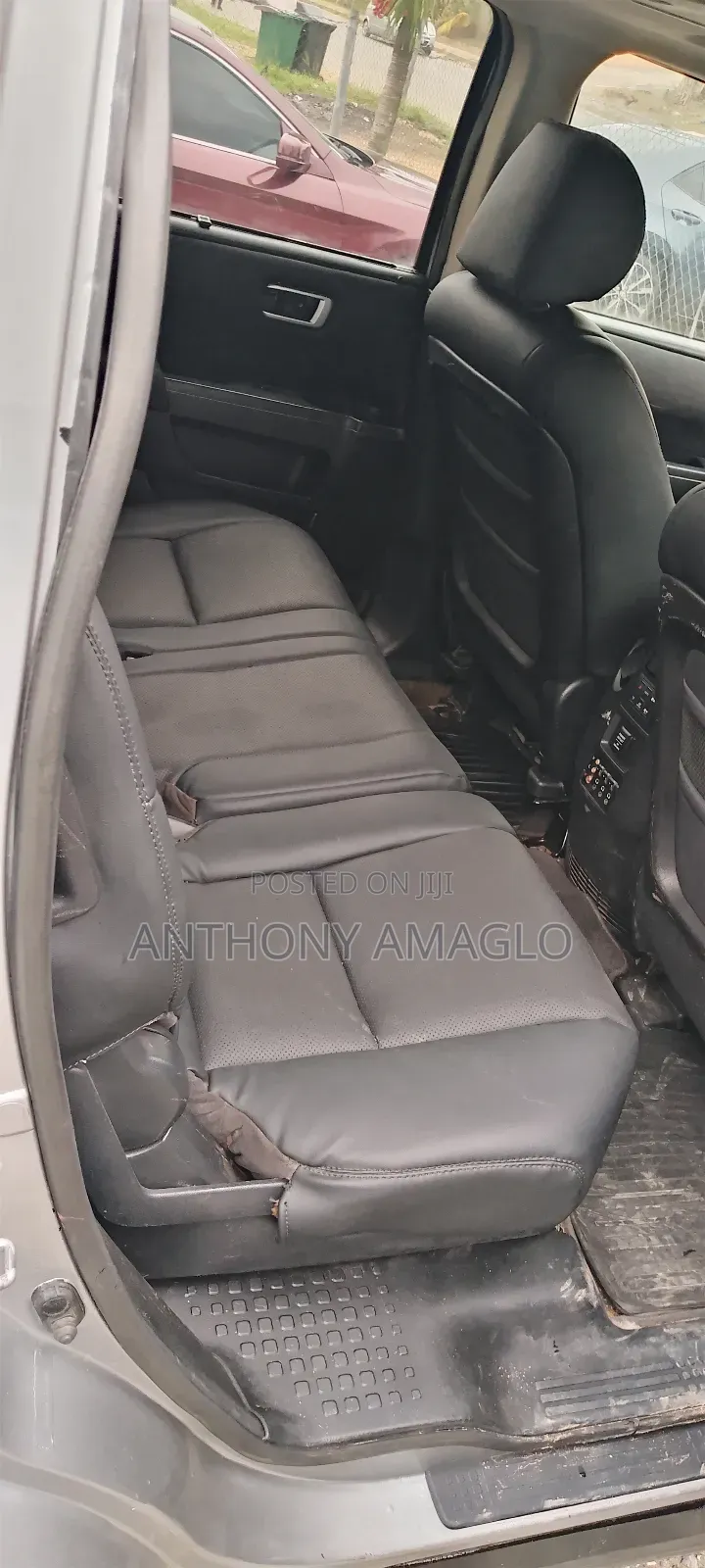 Honda Pilot Touring w/RES/Navi 4WD (3.5L 6cyl 5A) 2011 Gray