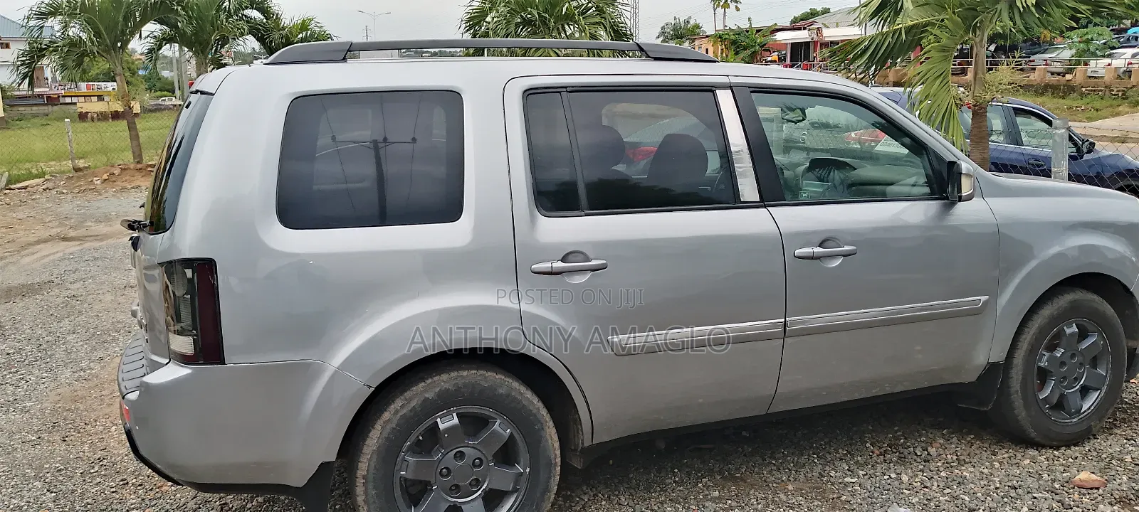 Honda Pilot Touring w/RES/Navi 4WD (3.5L 6cyl 5A) 2011 Gray