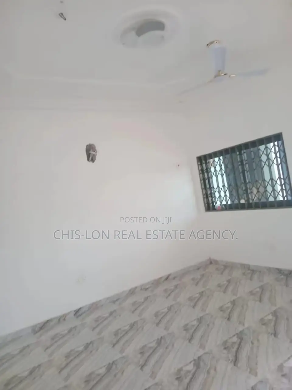 2bdrm Apartment in Chis-Lon Broker’S, Adade for rent