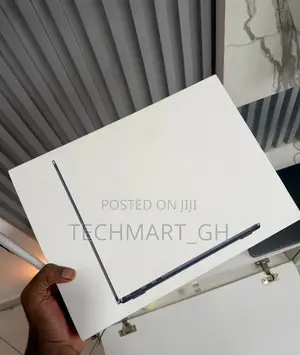 New Laptop Apple MacBook Air 2026 M5 16GB Apple M5 SSD 512GB