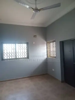 1bdrm Apartment in Chis-Lon Broker’S, Bluetop Estate for rent