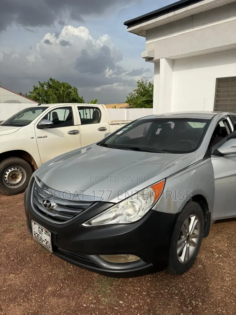 Hyundai Sonata 2013 Silver