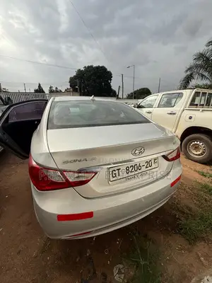 Hyundai Sonata 2013 Silver