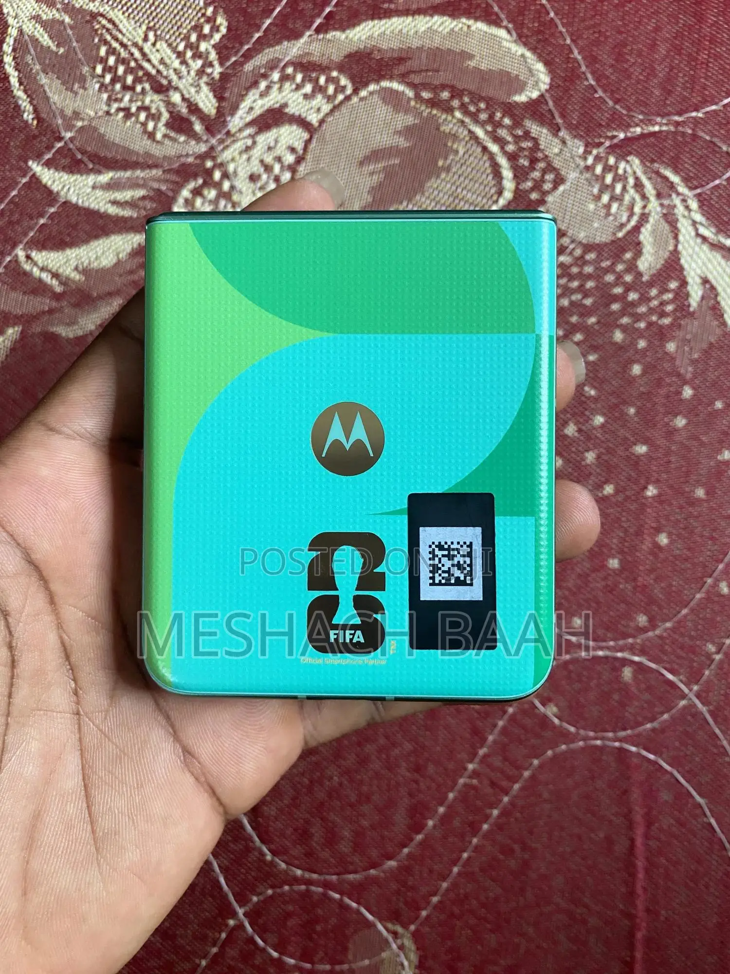 New Motorola Razr 2024 256 GB Green