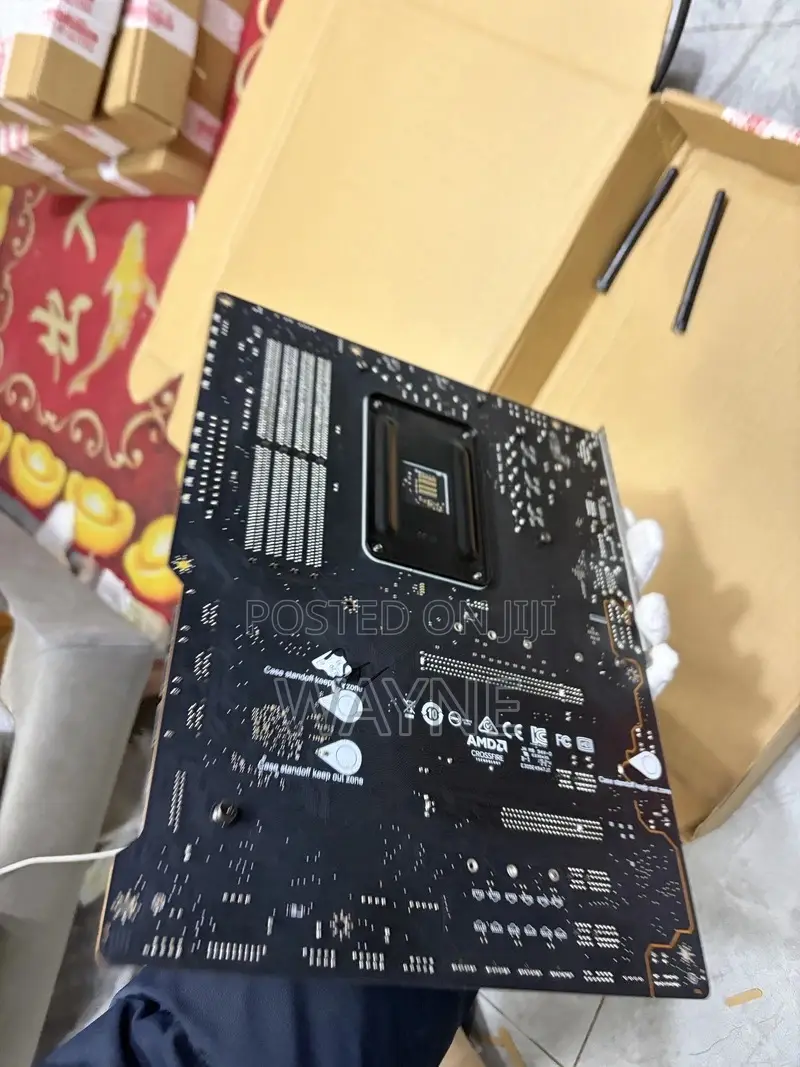 Msi X570 Wi-Fi + Ryzen 5 5600