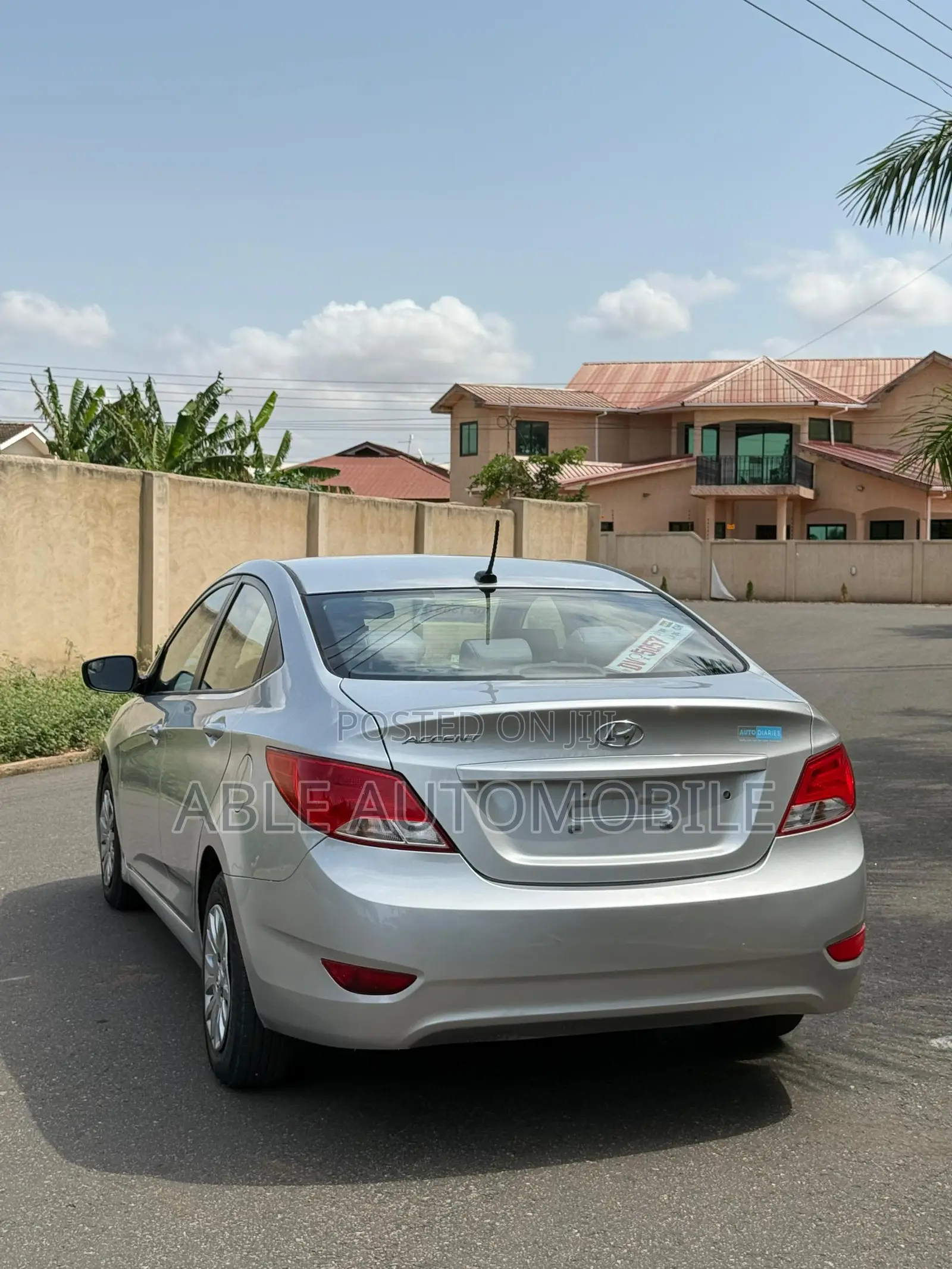 Hyundai Accent SE Sedan 2016 Silver