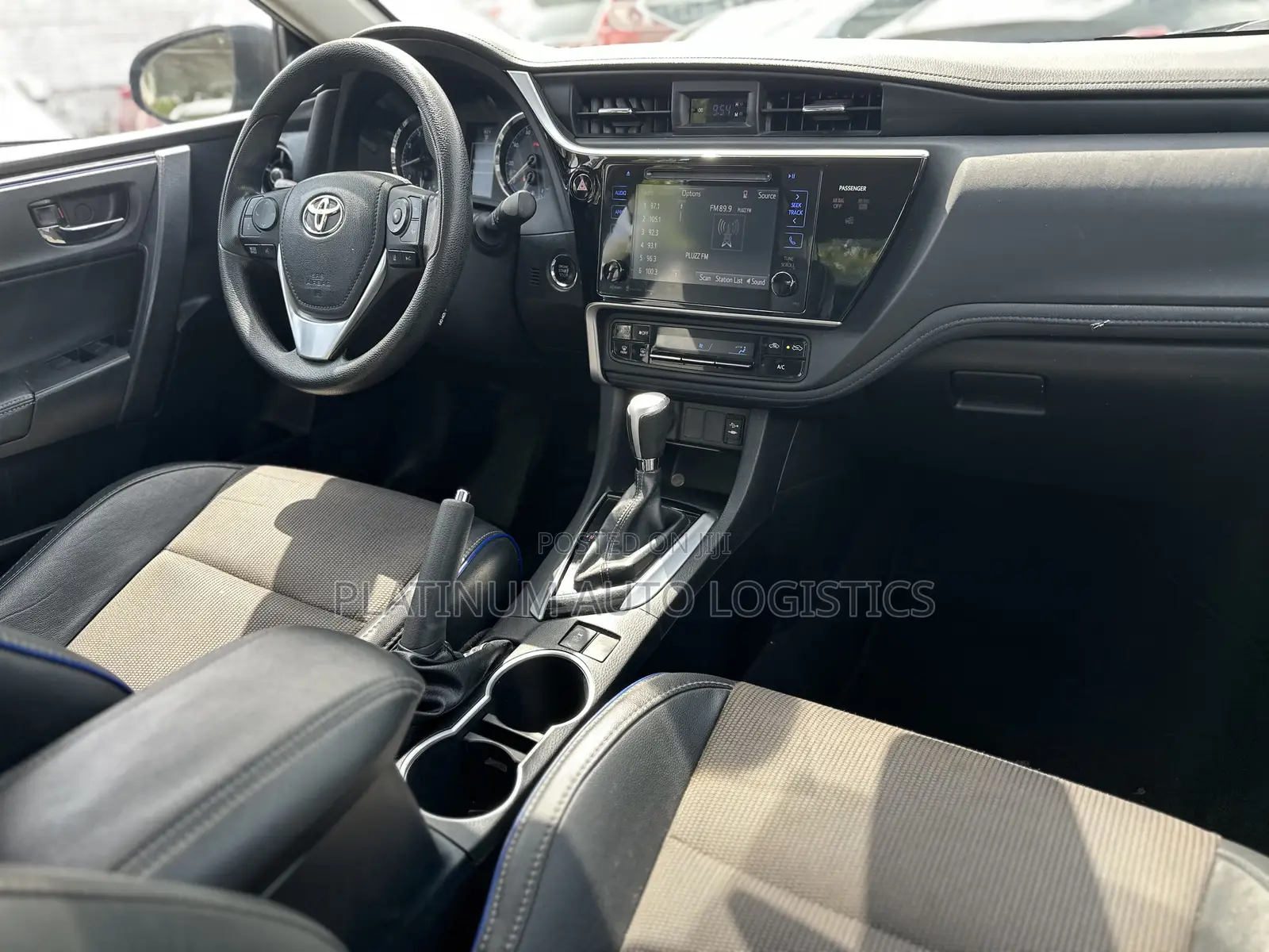Toyota Corolla 2018 Blue
