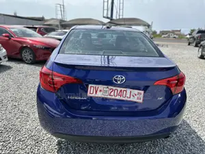 Toyota Corolla 2018 Blue