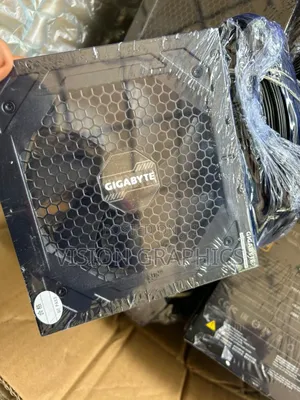 Gigabyte P750gm 4x 8pins for Gpu 80plus Gold Modular Power Supply