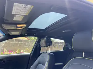 Hyundai Kona Limited 2021 Green