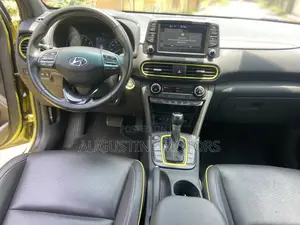 Hyundai Kona Limited 2021 Green