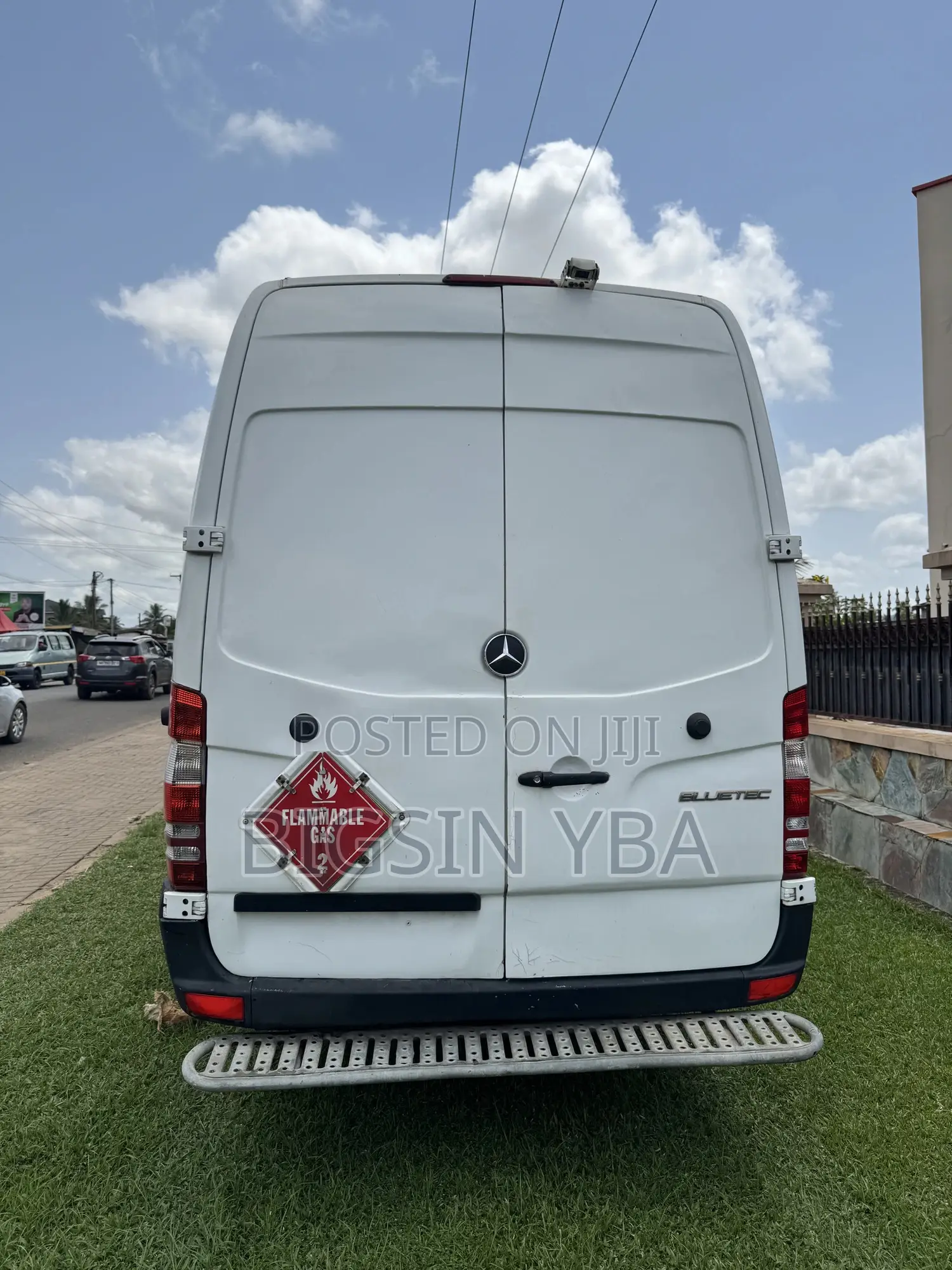 Mercedes-Benz Sprinter 2011 White