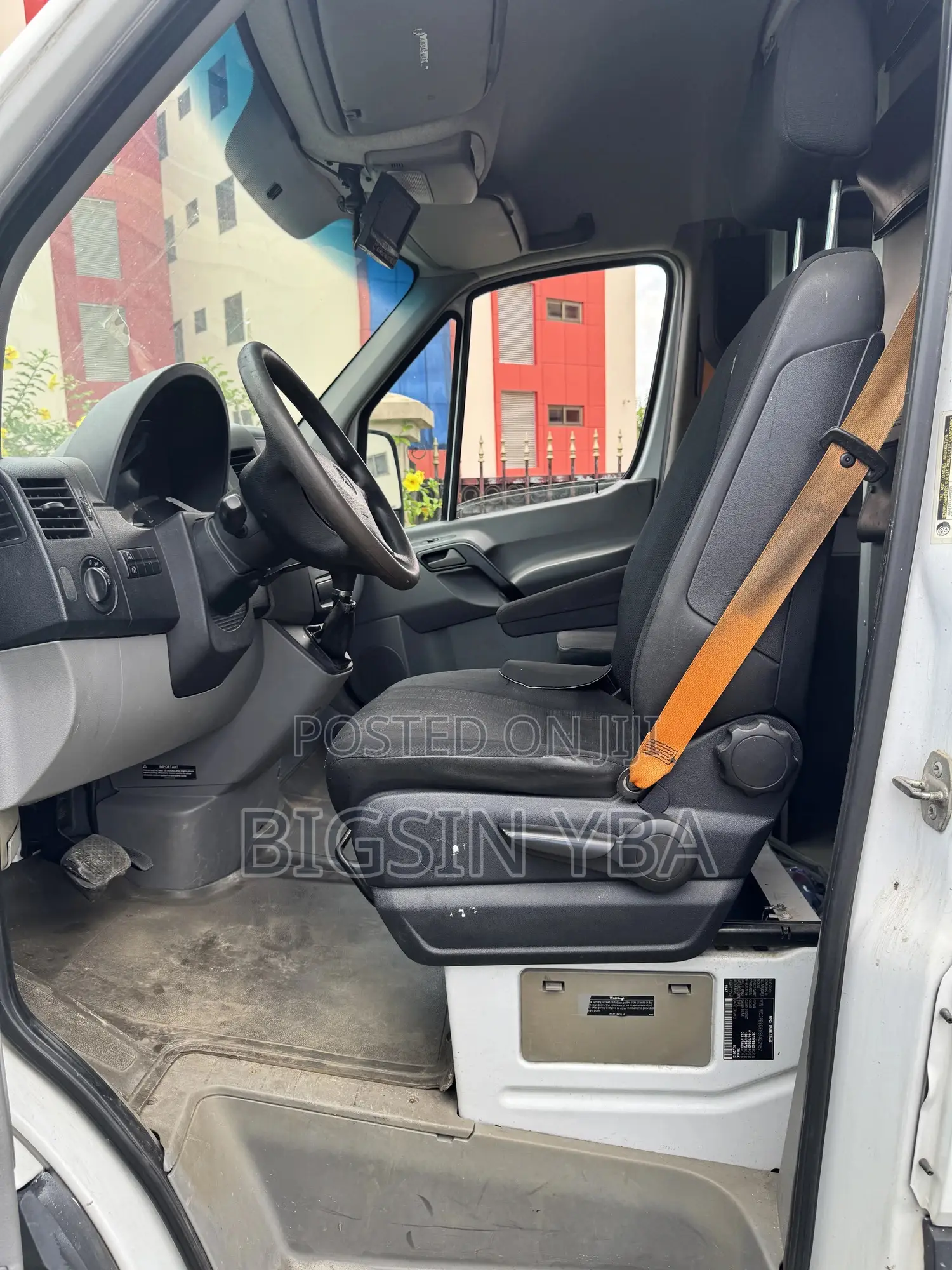 Mercedes-Benz Sprinter 2011 White
