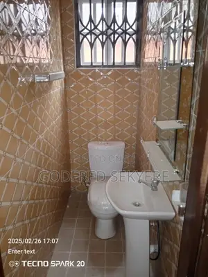2bdrm Apartment in Adeleke Estates, Kumasi Metropolitan for rent