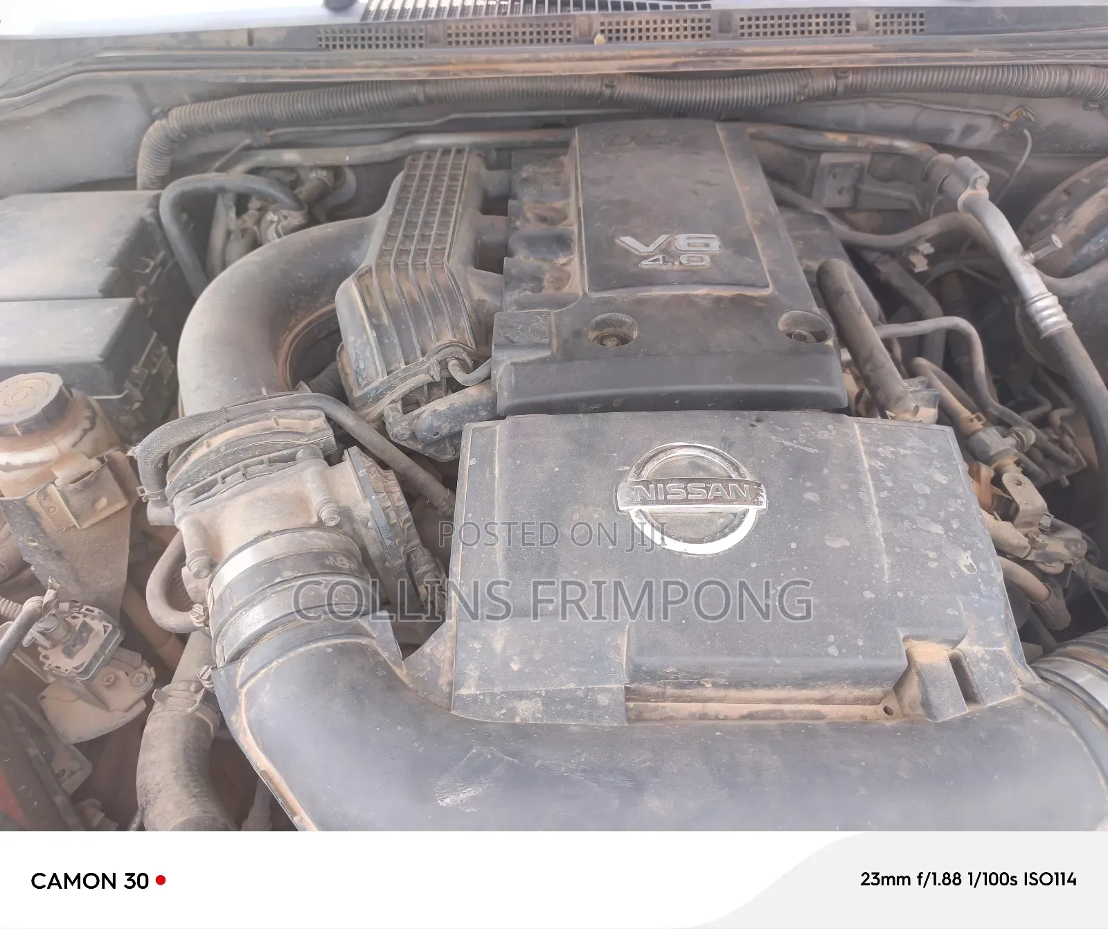 Nissan Frontier Crew Cab SE 4x4 2011 Silver