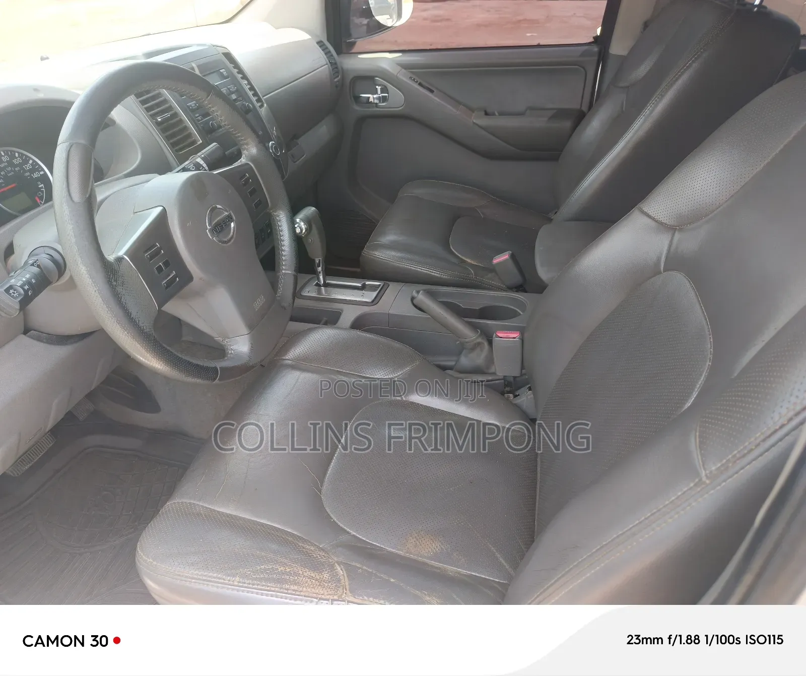 Nissan Frontier Crew Cab SE 4x4 2011 Silver
