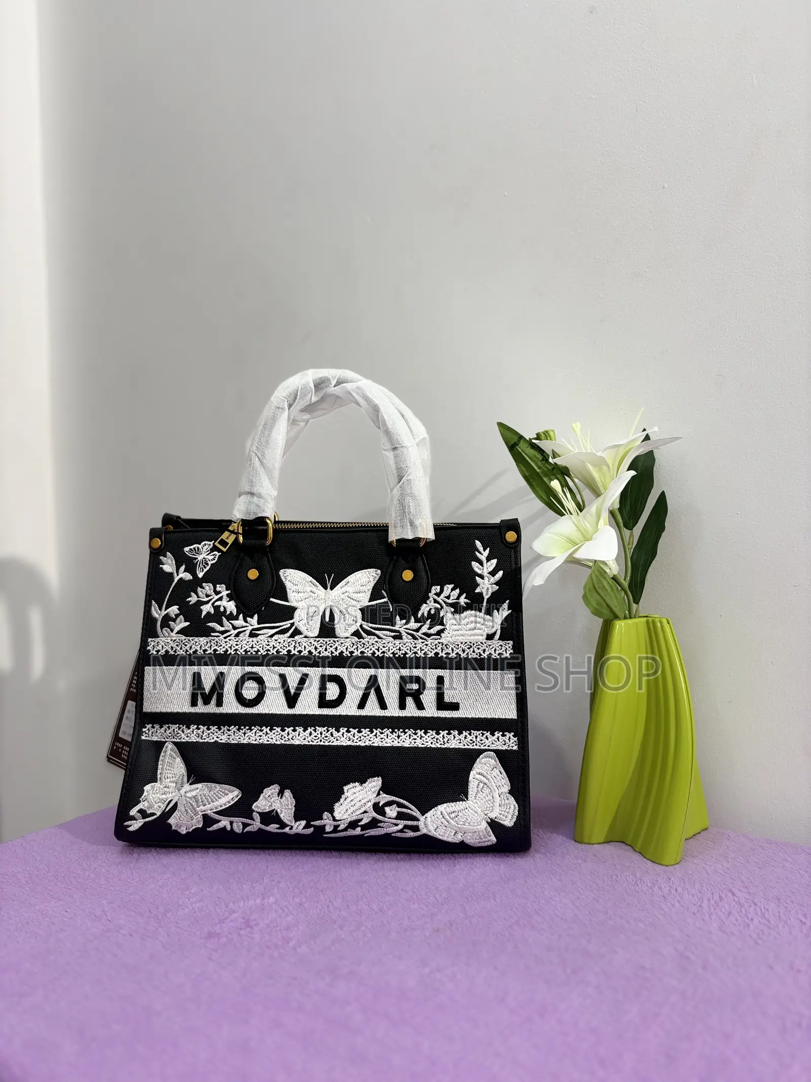 Big Classy Handbag