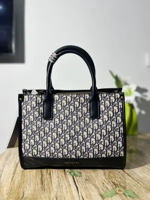 Big Classy Handbag