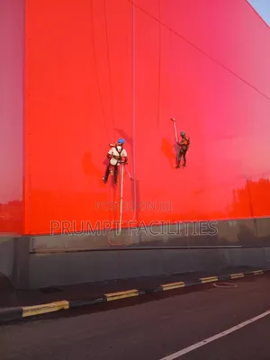 Exterior Office Glass Cleaning Service