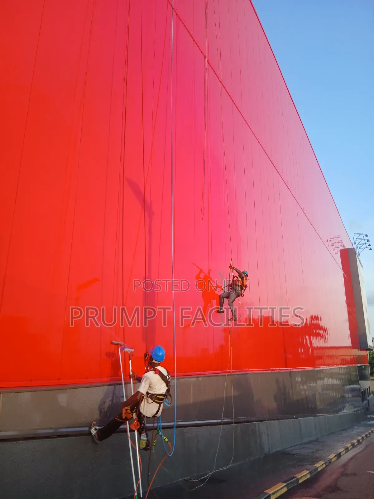 Exterior Office Glass Cleaning Service