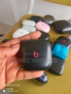 Original Beats Fit Pro – Active Noise Cancelling Earbuds (Black)