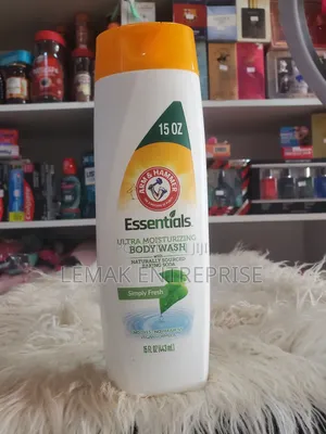 Arm Hammer Essentials Ultra Moisturizing Body Wash
