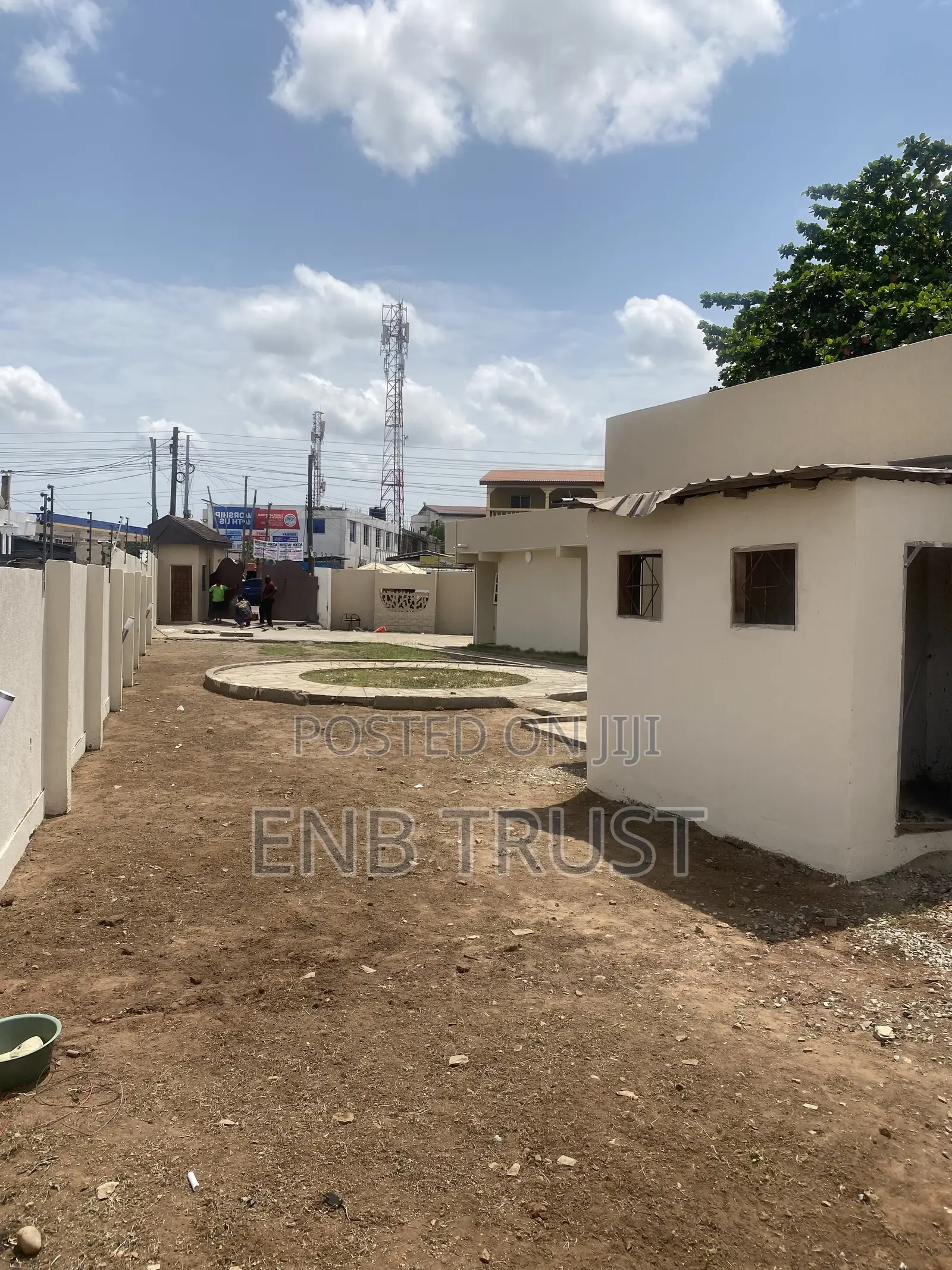 12 Bedrooms Office for Rent at Dome Market Road
