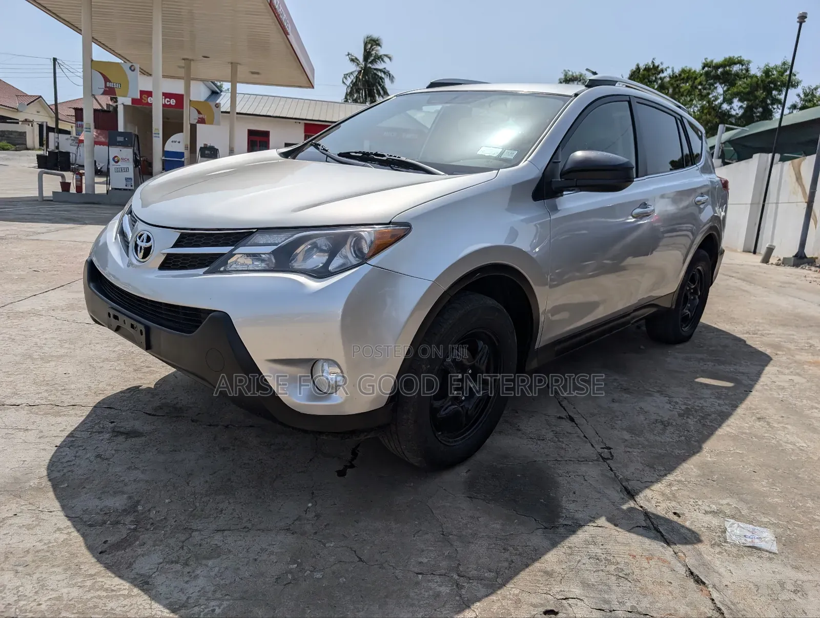 Toyota RAV4 LE 4dr SUV AWD (2.5L 4cyl 6A) 2015 Silver