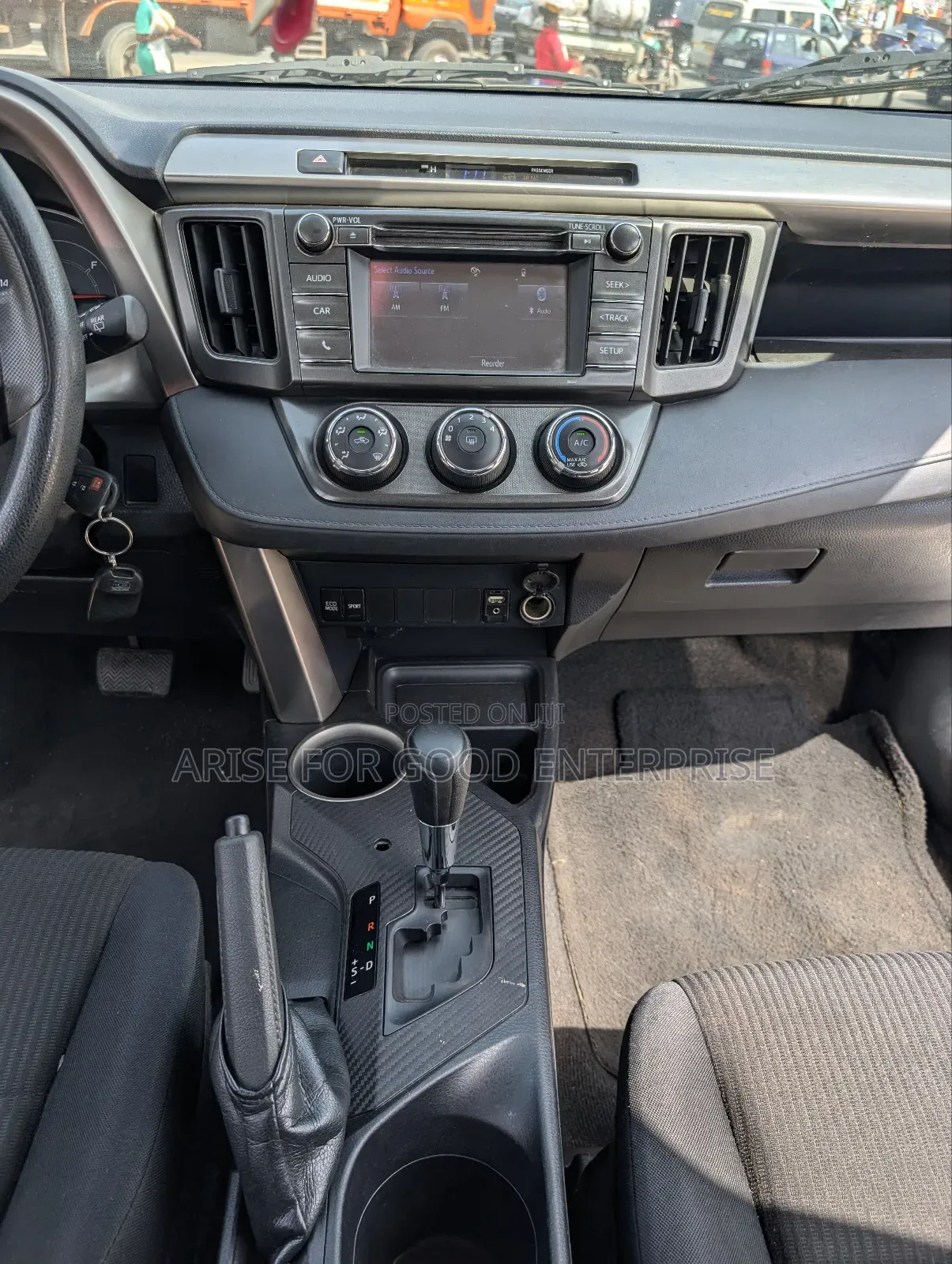 Toyota RAV4 LE 4dr SUV AWD (2.5L 4cyl 6A) 2015 Silver