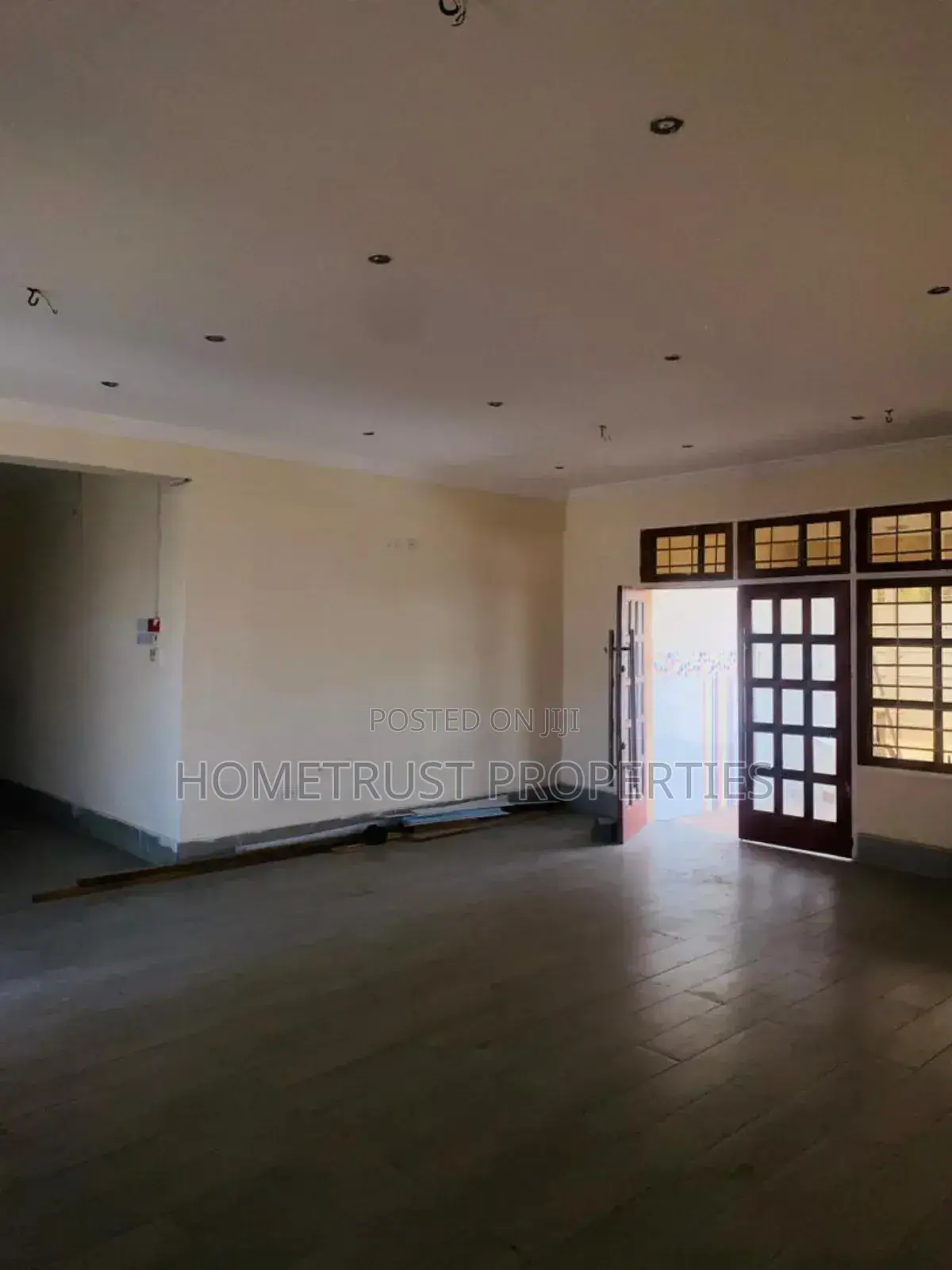 12bdrm House in Dome Market, CFC Estates for rent