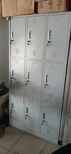 9 Door Cabinet