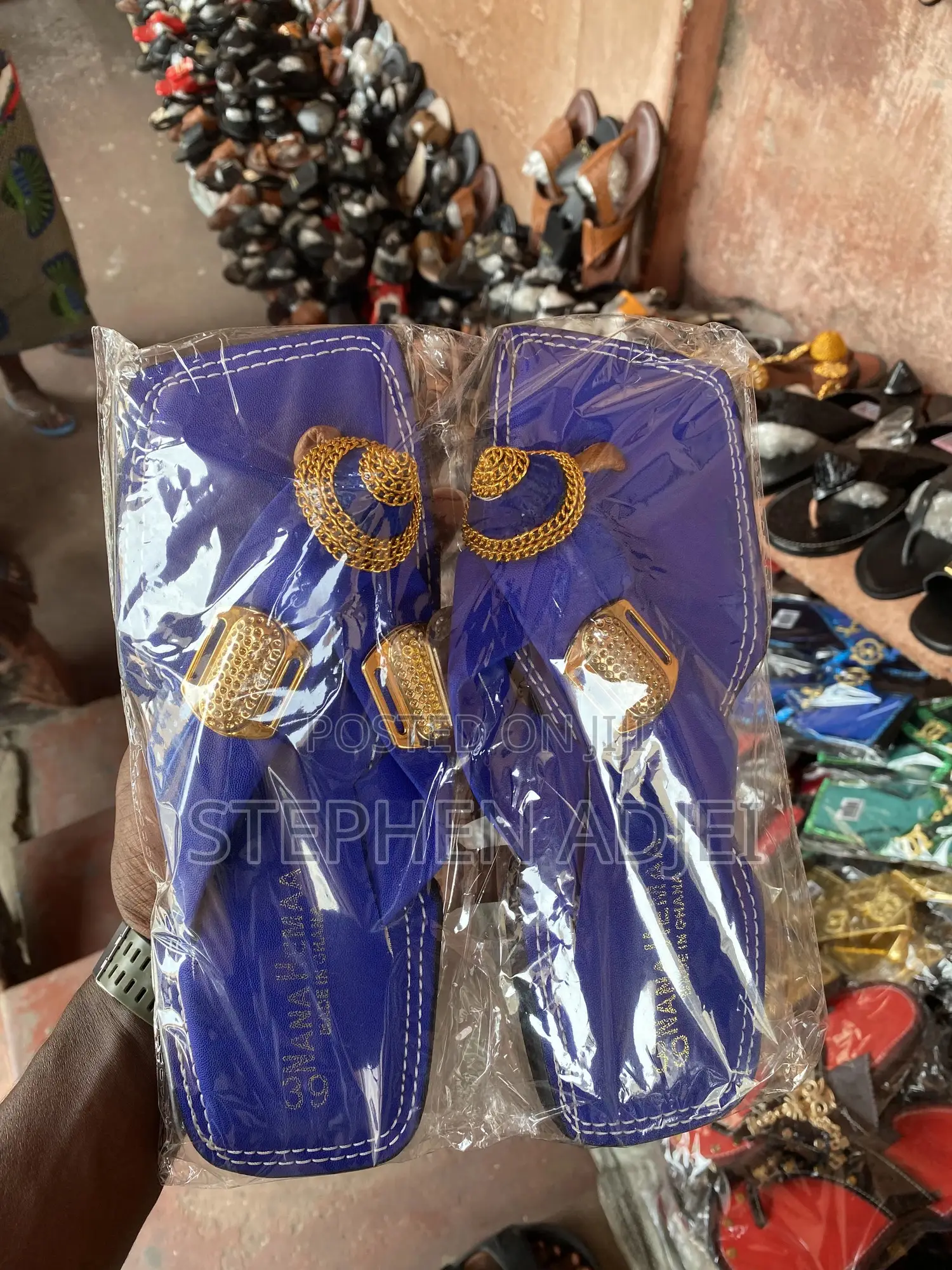 Ahenemaa Slippers