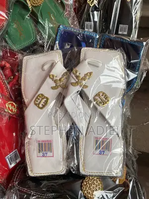 Ahenemaa Slippers