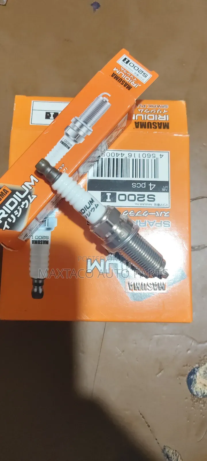 Alpha-Tex Set di tappetini per auto compatibili con Ford