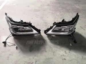 Lexus 570 2016 Headlight. Pair