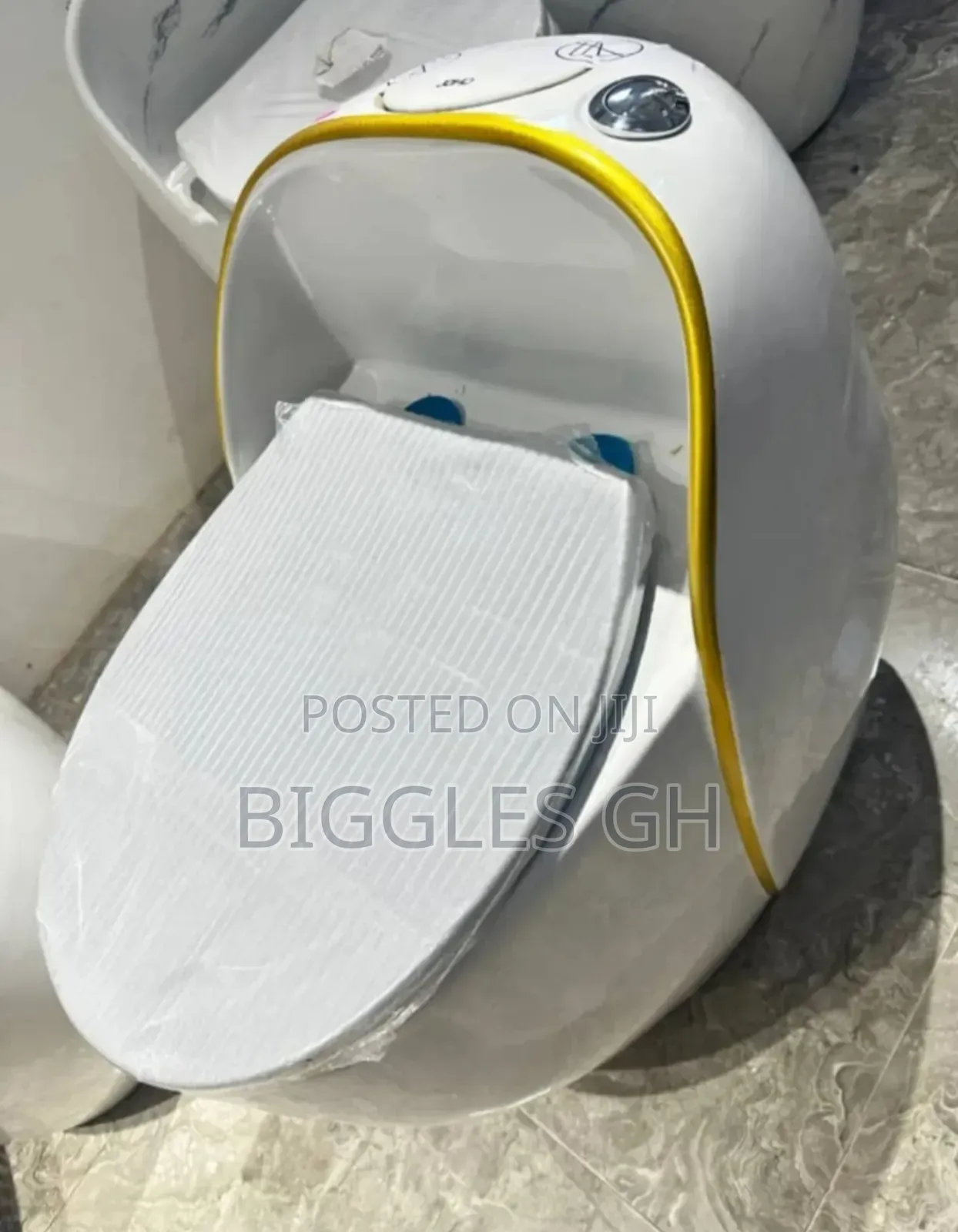 Egg Shaped Wc