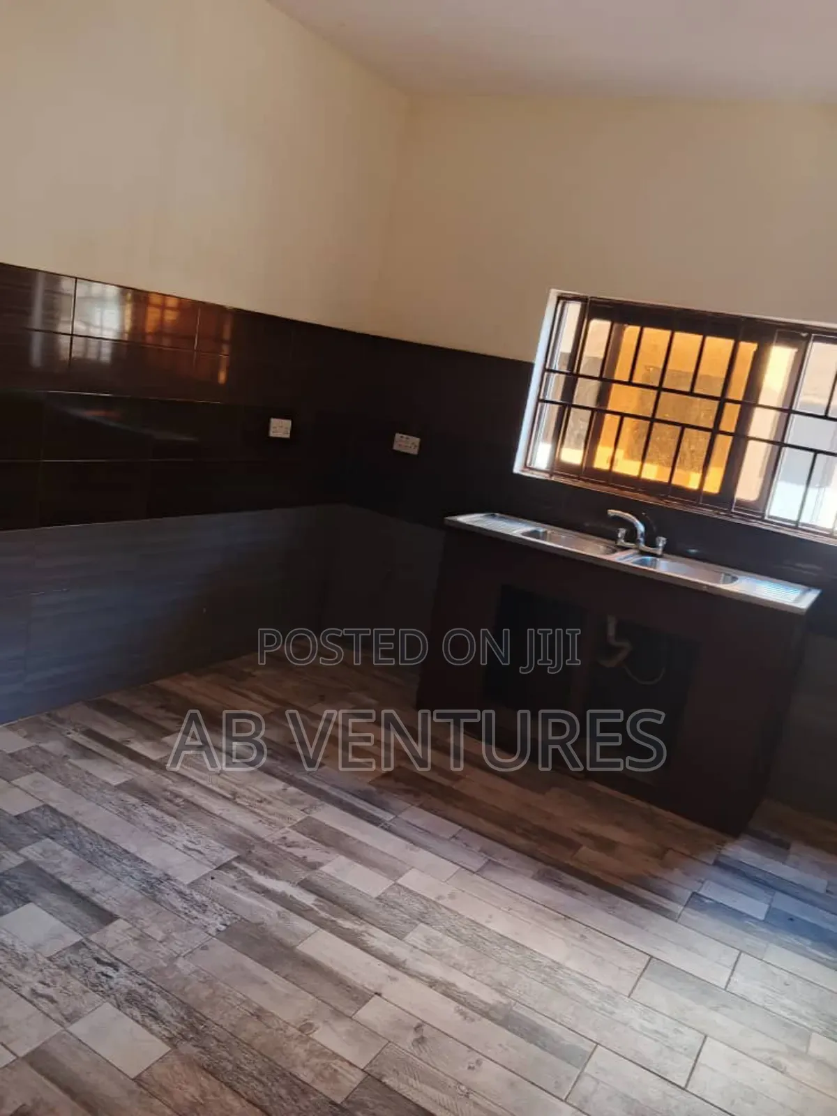 1bdrm Apartment in Oyibi, Valley View Area for rent