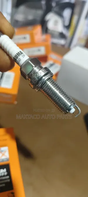 Masuma (4912 Ilkar7b-11) Spark Plugs.For Toyota Corolla and Vibe