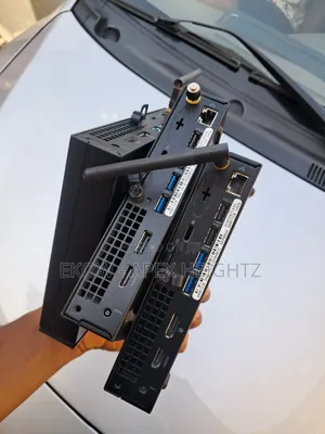 Desktop Computer Dell Optiplex 3040 4GB Intel Core i3 HDD 500GB